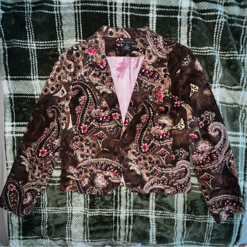 Larry Levine Brown Paisley Blazer with Pink Lining